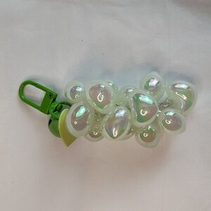 New Handmade Kawaii Bag Charm Green Heart Shaped Grapes Key Chain Phone Charm